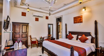 The Rock Valley Resort Room Type - Valley Deluxe Room