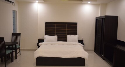 SBM2 Guest House Room Type - Deluxe Room