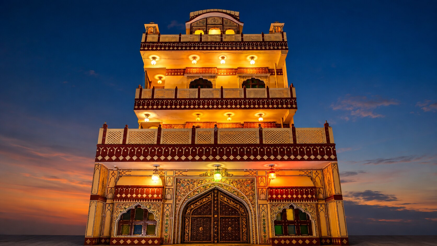 Baba Haveli Heritage Hotel - Tap to explore photos
