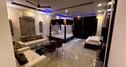 Hotel Virasat Room Type - Suite