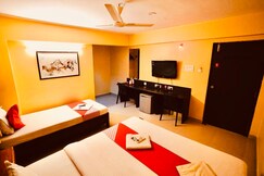 Hotel Kanha Grand