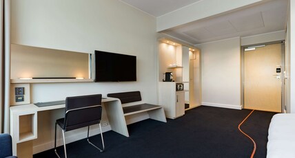 Radisson Blu Hotel, Trondheim Airport Room Type - Family Room - Fjord amp; Runway View