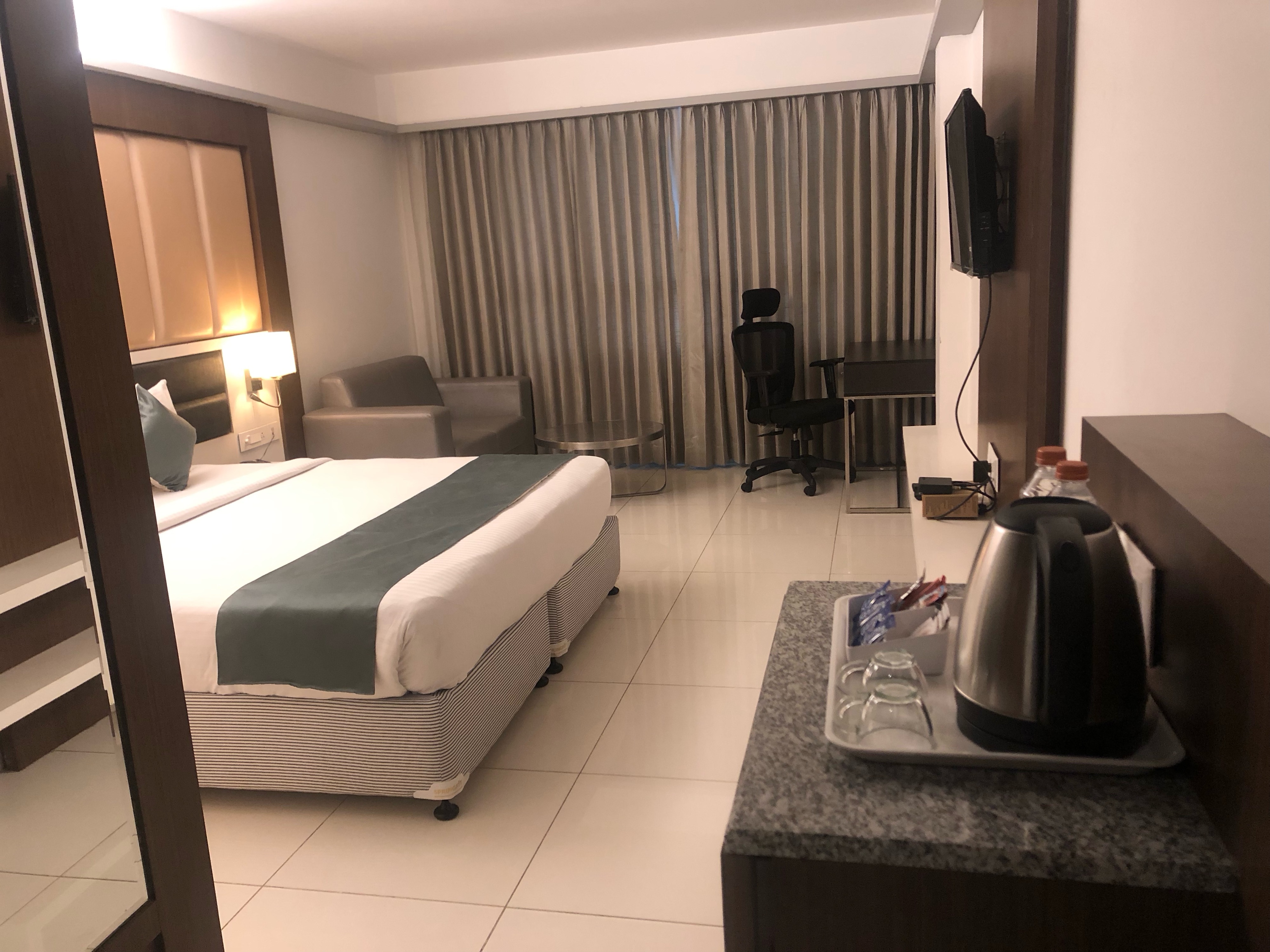 GUPTA S KONARK HOTEL AND RESTAURANT - Tap to explore photos