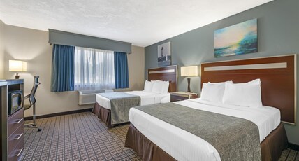 Best Western Maritime Inn Room Type - Accessible - 2 Double, Mobility Accessible, Roll In Shower, Work Desk, Microwave And Refrigerator, W Best Western Maritime Inn Room Type - Accessible - 2 Double, Mobility Accessible, Roll In Shower, Work Desk, Microwave And Refrigerator, W
