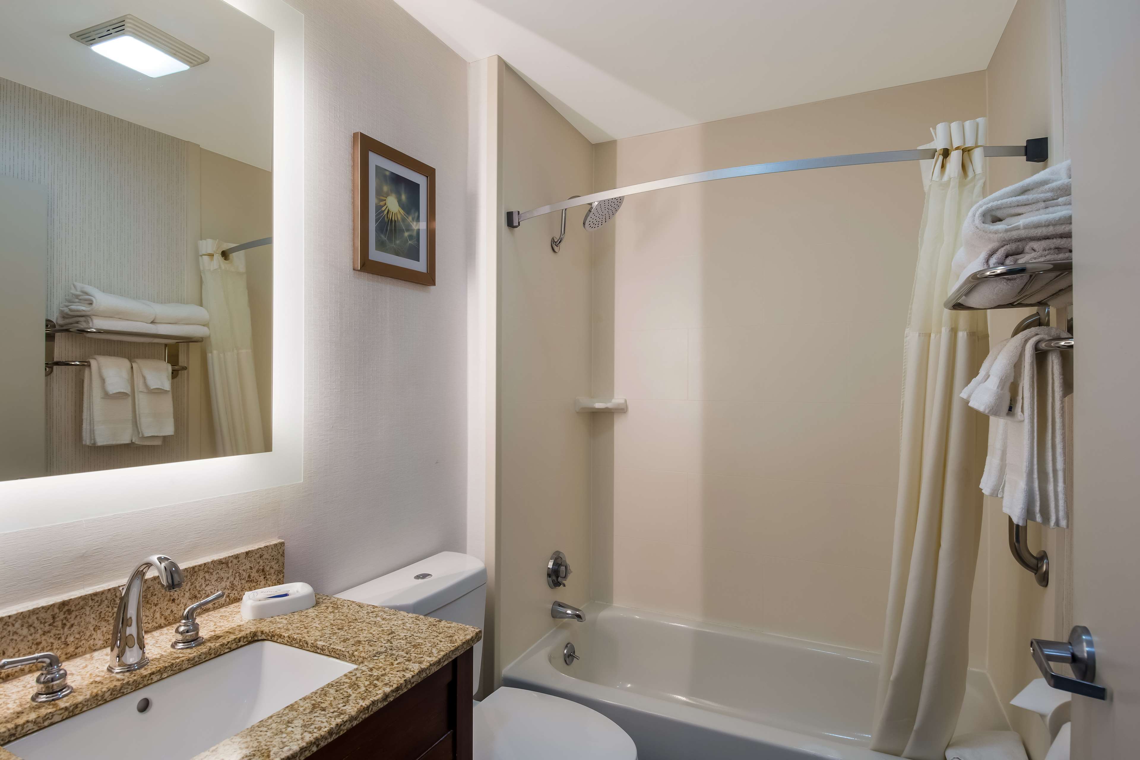 Best Western Milford Inn - Tap to explore photos
