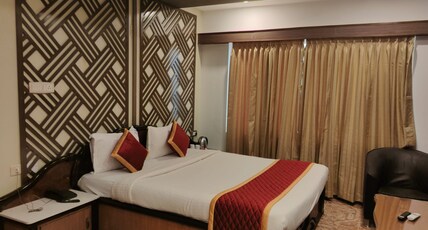Hotel Silver Oak Room Type - Executive Three Bedroom Cottage