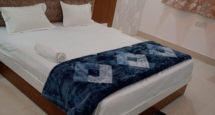 Hotel Vista Haven Room Type - Premium