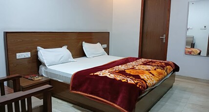 Diamond Plaza Rooms Sitapur Room Type - Standard Room NON AC