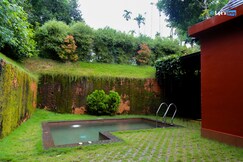 Karapuzha Dam view One Bedroom Premium Pool Villa