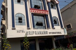 SRI Pranams International Hotel