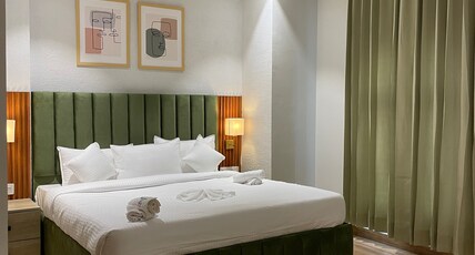 Hotel West Inn Premium Room Type - DELUXE ROOM