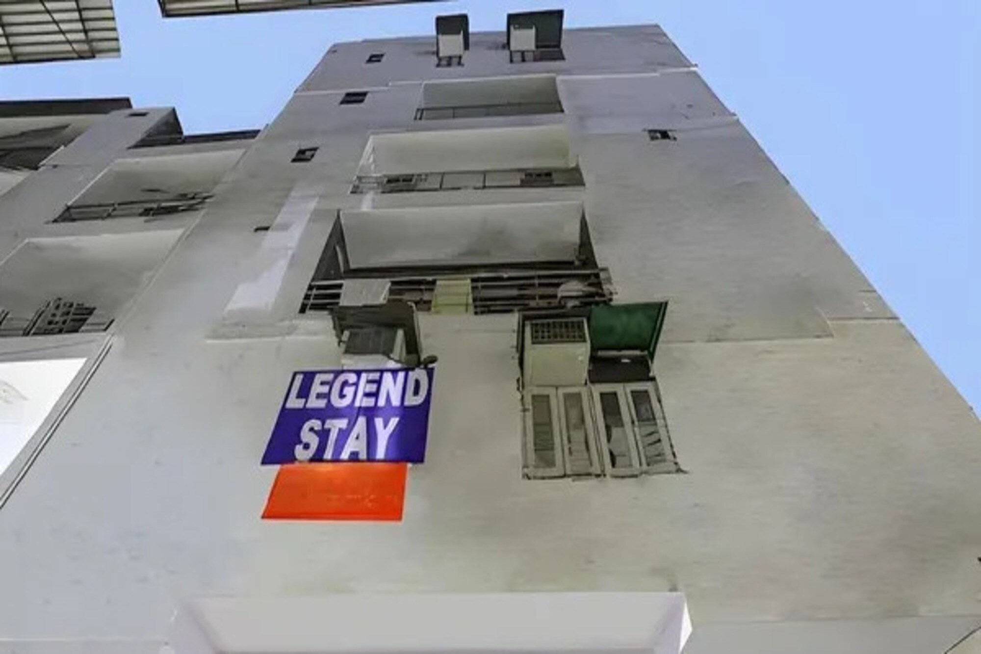 FabHotel Legend Stay - Tap to explore photos