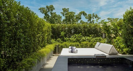 InterContinental Chiang Mai The Mae Ping, an IHG Hotel Room Type - 1 King Classic Terrace Access Outdoor Hot Tub