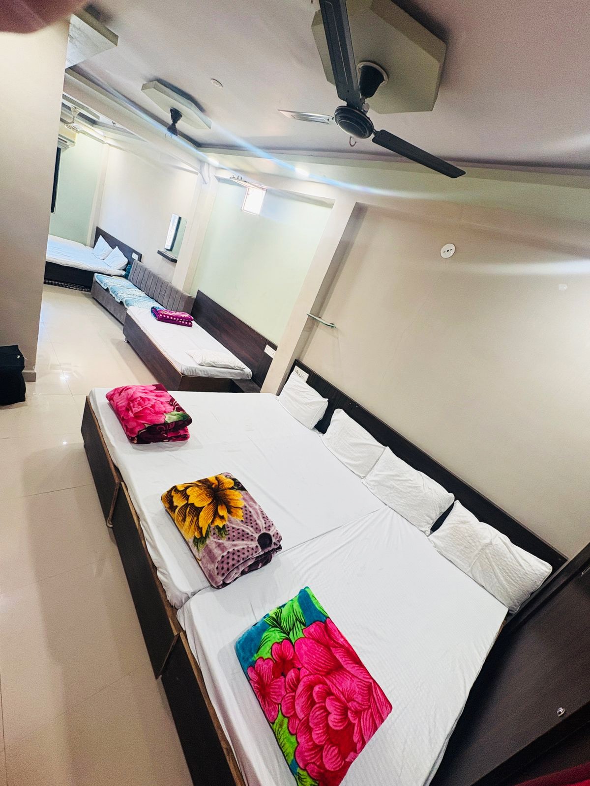 Hotel Mukhiya Palace Ujjain - Tap to explore photos
