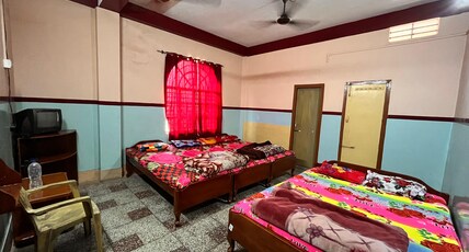 Bikash Lodge Room Type - Non AC Quadruple room 113