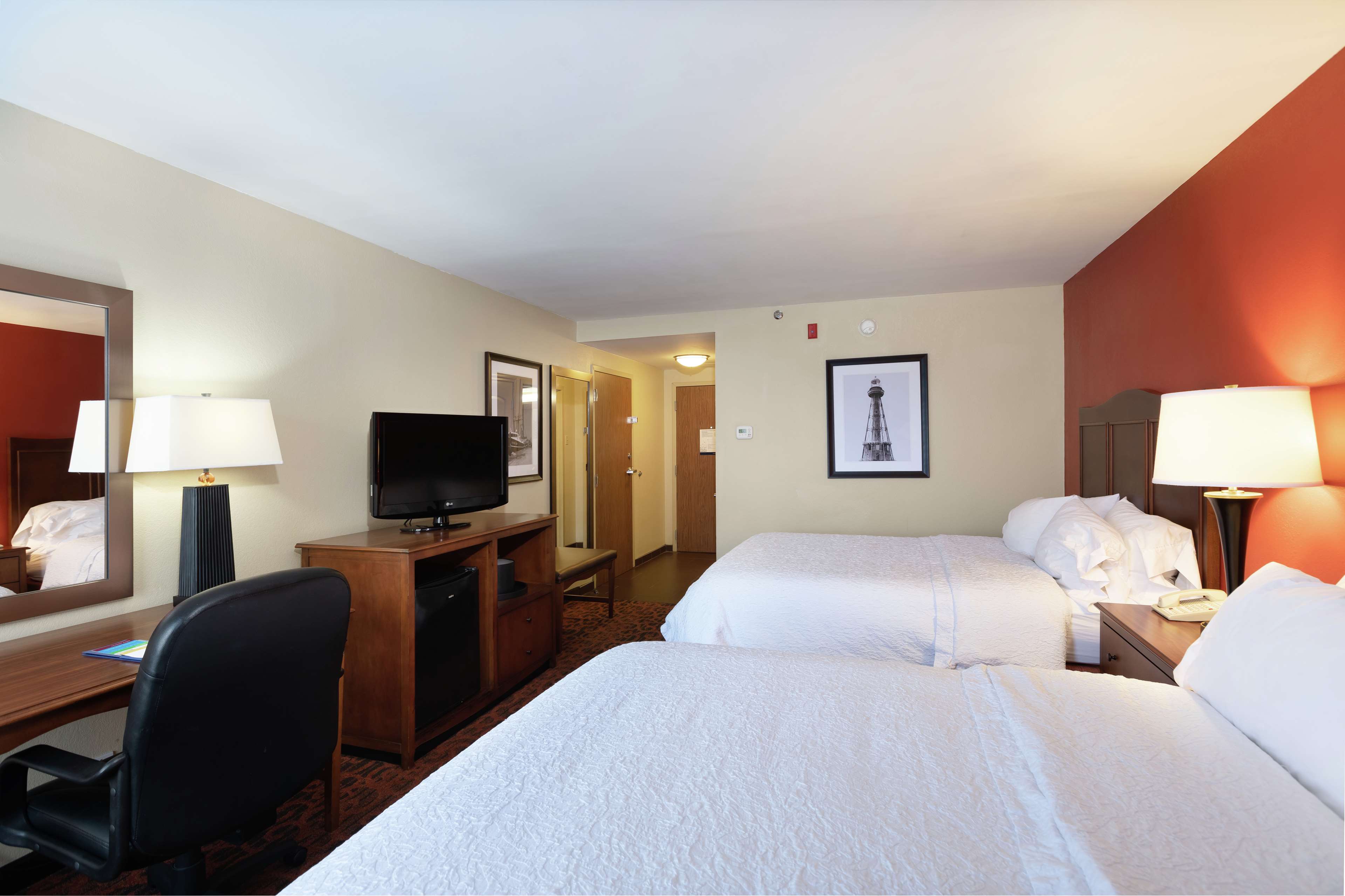 Hampton Inn by Hilton Houma - Tap to explore photos