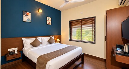 undefined Room Type - SUPERIOR ROOM Ac