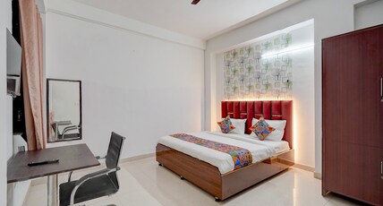 FabHotel Tree View Residency Room Type - Premium Room