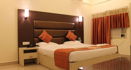 Hotel Shompen Room Type - Deluxe Room