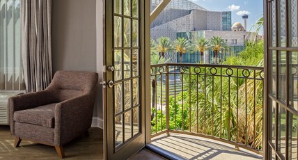Hotel Indigo SAN ANTONIO-RIVERWALK  Room Type - 2 Queen Standard Balcony