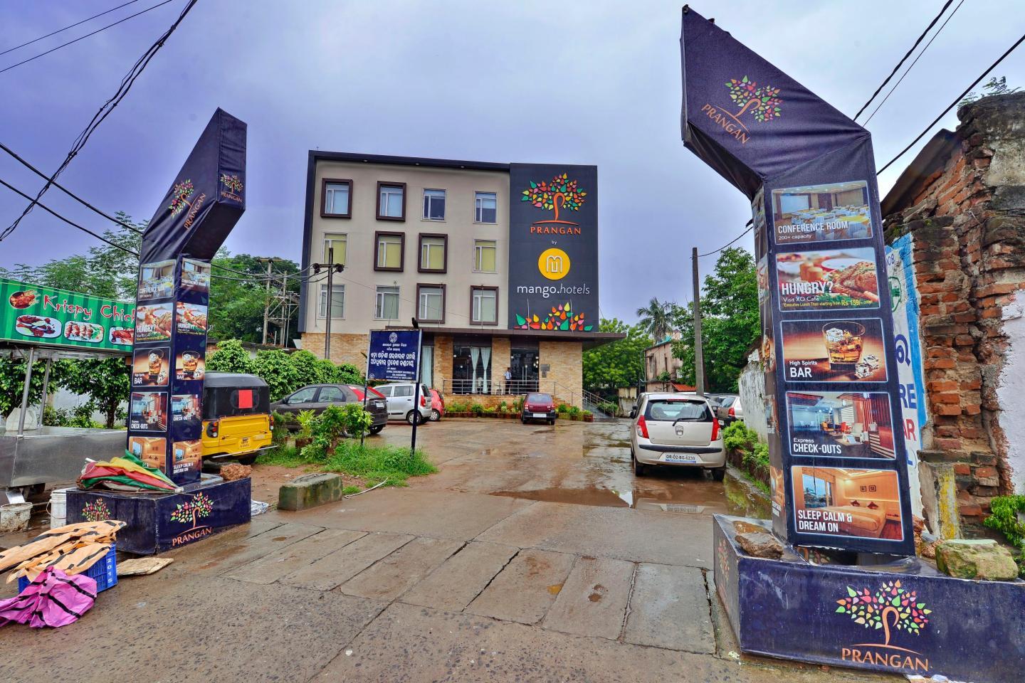 Mango Hotels Prangan - Tap to explore photos