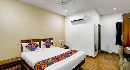 FabHotel Melody Mings - Uppal Metro & Stadium, Uppal Room Type - Premium Room
