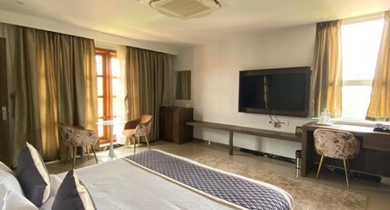 Montecarlo Hotels Room Type - Family Suite Room
