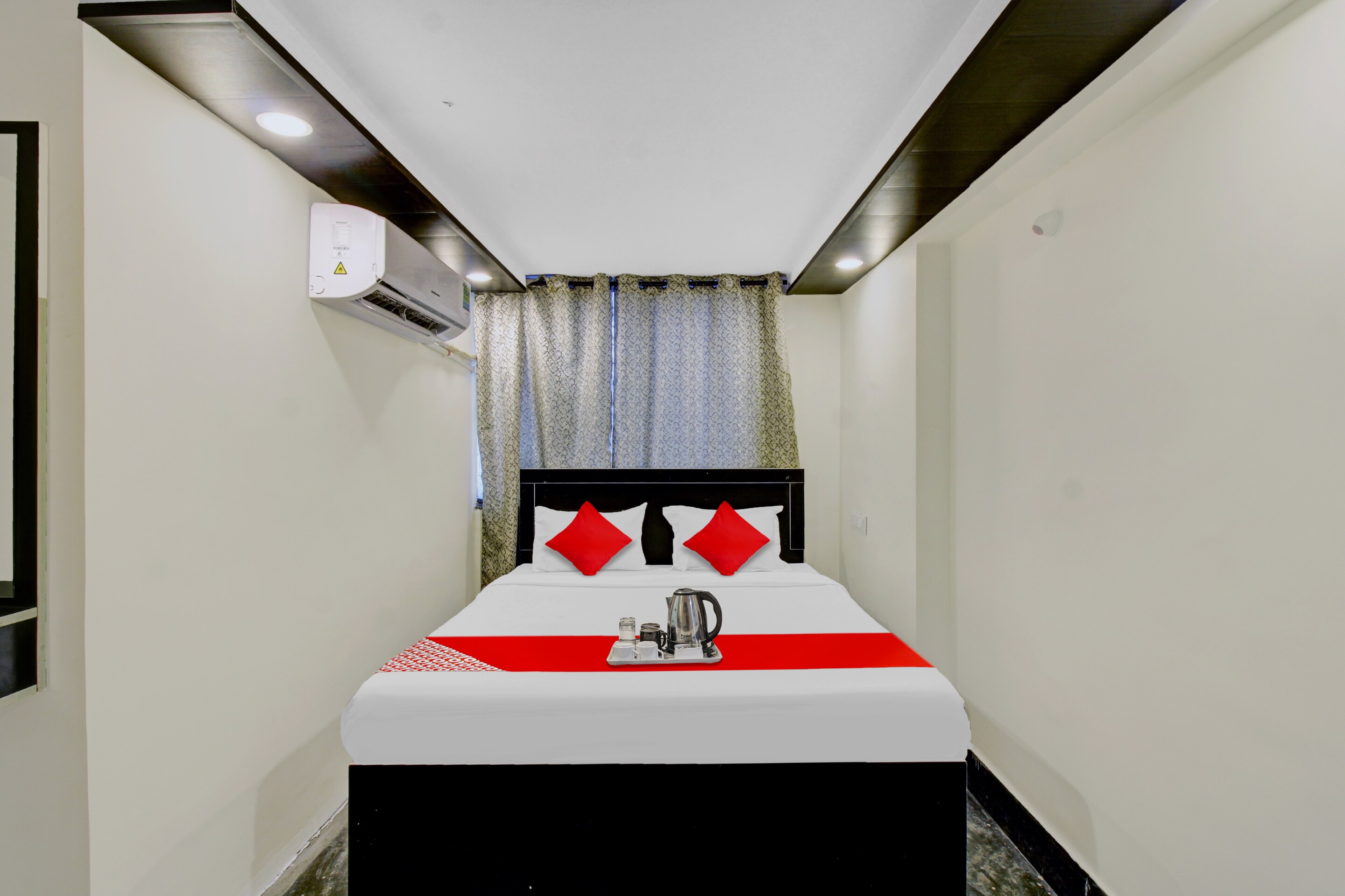 Hotel O Gopika Stay Inn - Tap to explore photos