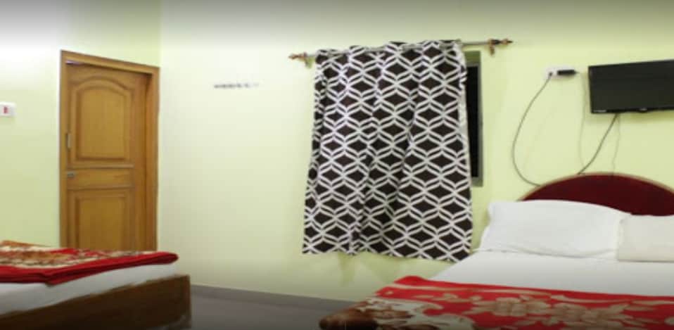 Urmila Guest House - Tap to explore photos
