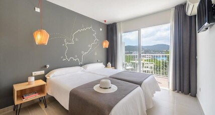 Hotel Vibra Cala Tarida Room Type - TWIN  3 ADULTS