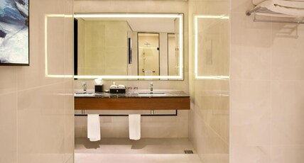 Asiana Grand Hotel Deira Dubai Room Type - Superior Deluxe Room Exclusive