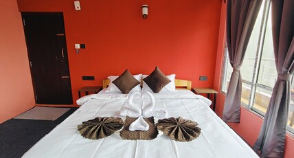 SERENITY NEST LAVA Room Type - 303 Double Bed Common Balcony Room