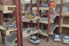 City Crown Guest House