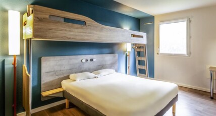 ibis Budget Le Treport Mers Les Bains Room Type - Room with a large bed adapted for people with reduced mobility