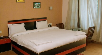 Hotel The Woodz Room Type - Executive AC with balcony