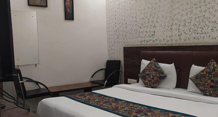 Hotel Taj Royal Room Type - Deluxe Double Room