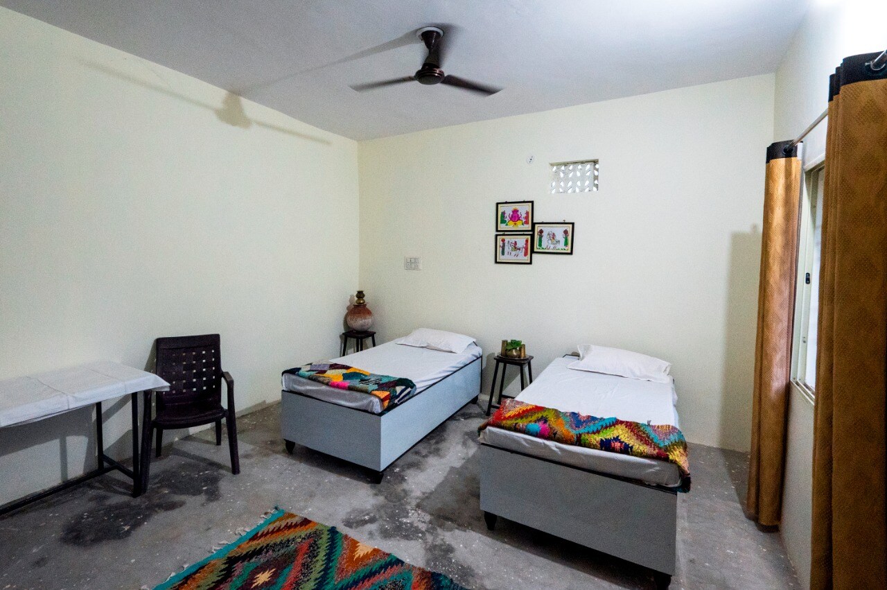 Kashi Homestay - Tap to explore photos