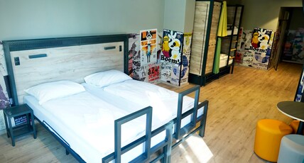 A&O Antwerpen Centraal Room Type - Family Room ( 2 Adults and 2 Children) A&O Antwerpen Centraal Room Type - Family Room ( 2 Adults and 2 Children)