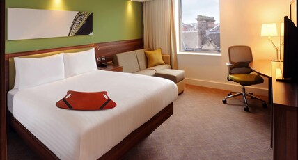 Hampton By Hilton Newcastle Room Type - QUEEN ROOM W  SOFA BED NS