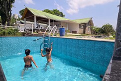 Munnar Private Bungalow by Thottom Stays| 2 BHK