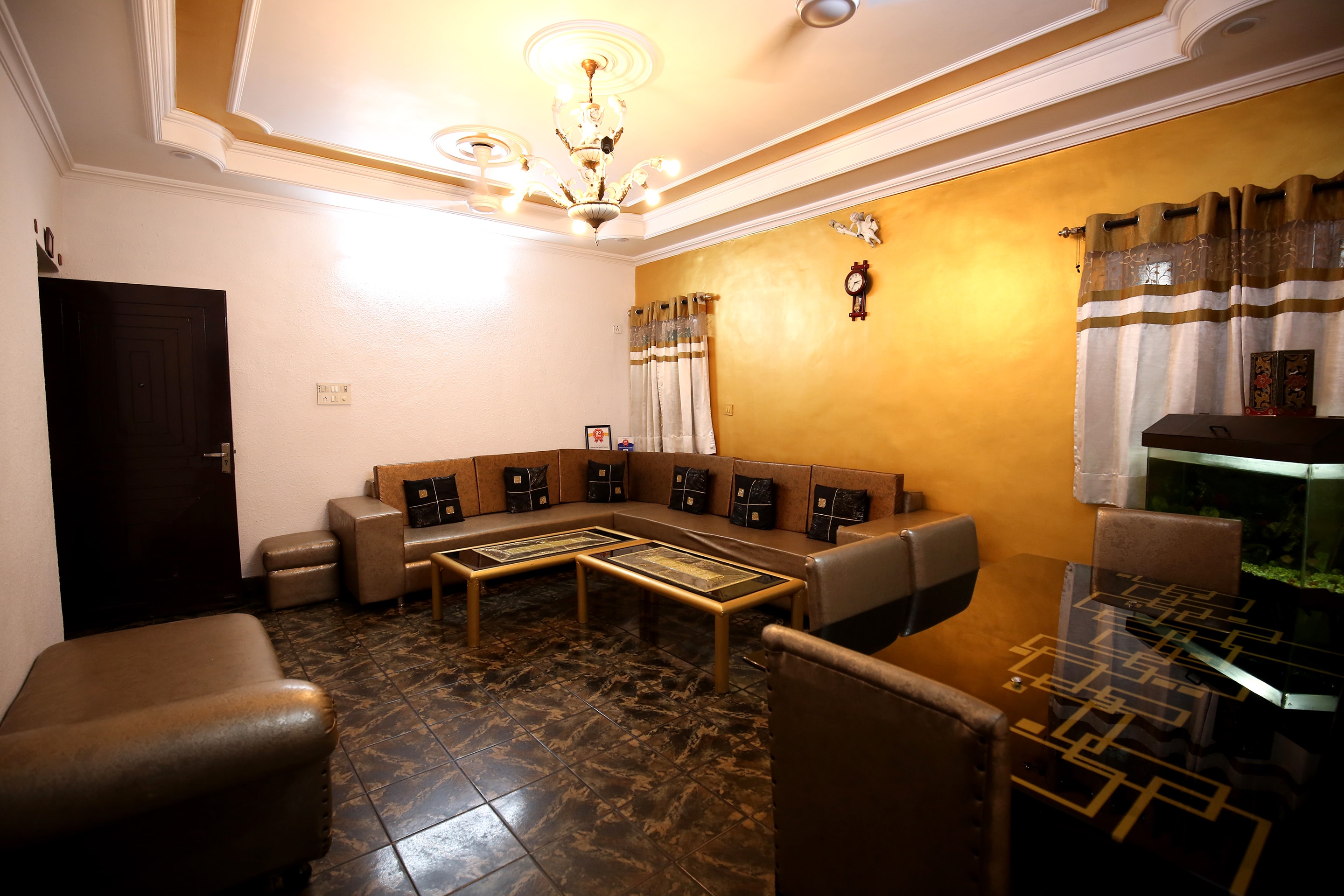 SANGLEELA BNB (Opp NSP Pitampura) - Tap to explore photos