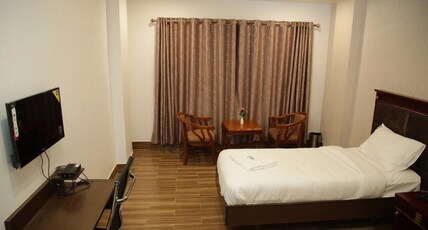 Hotel Shanthi Inn Grand Room Type - STANDARD  ROOM