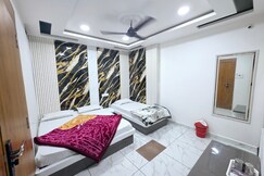 Address of Hotel Shreem, Ujjain
