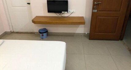 GARISH PARK Ramanathapuram Room Type - Budget Double