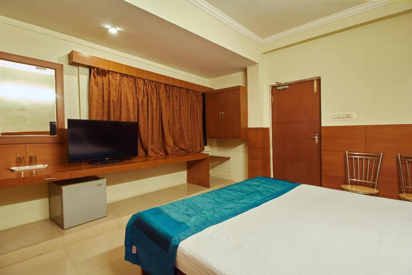 Amrita Inn (Koyambedu) - Tap to explore photos