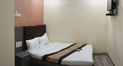 Hotel Urban Comfort Room Type - Slash Standard Room
