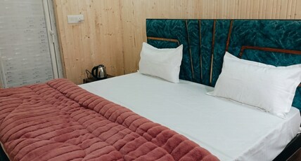 Yamuna pag pinewood hotel and restaurant Room Type - Bedroom 5