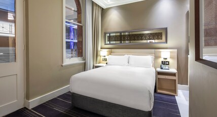 InterContinental Melbourne The Rialto Room Type - Classic Room