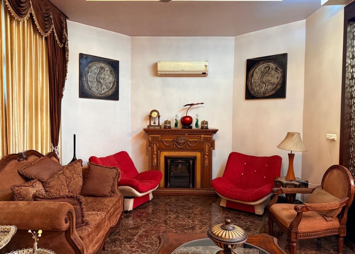 Rosewood - 1BR GF2 in Jaipur by Homeyhuts - Tap to explore photos