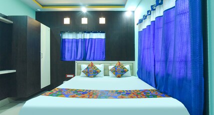 FabHotel Subharaj Palace Room Type - Deluxe Room